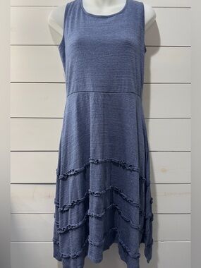 Spense Sleeveless Tiered Midi Dress in Blue